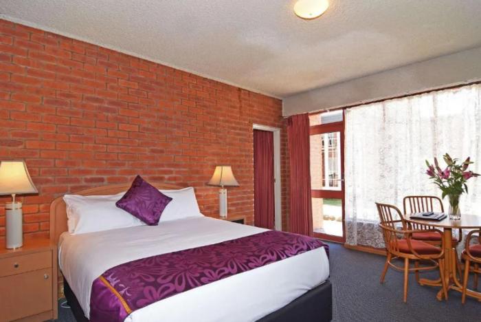 Main Lead Ballarat Motel Room photo